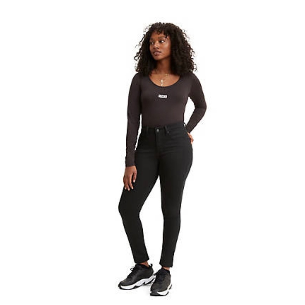 Levi’s 311 Shaping Skinny Jeans